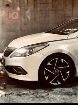 Hyundai Azera